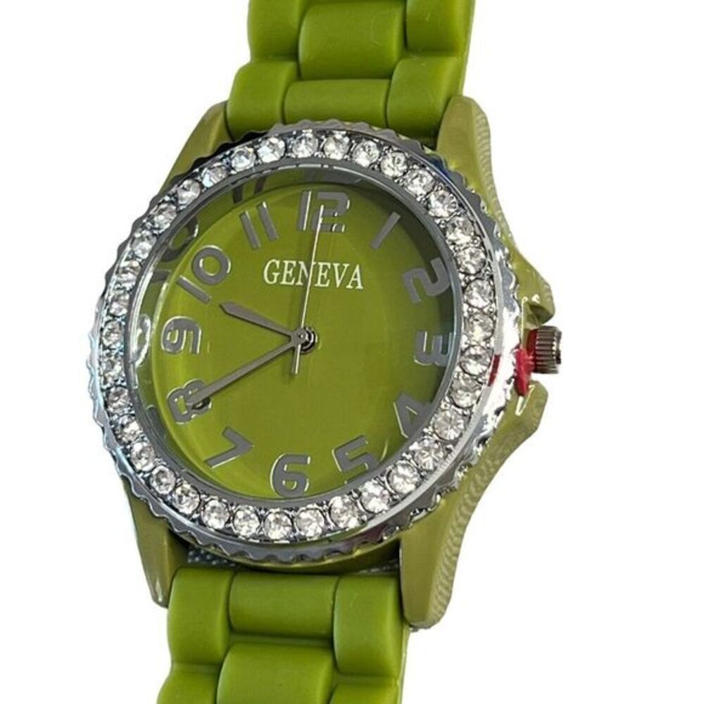 GENEVA 5573‎ Women's Watch Green Silicone Band Arabic Numerals Round Face 9 in